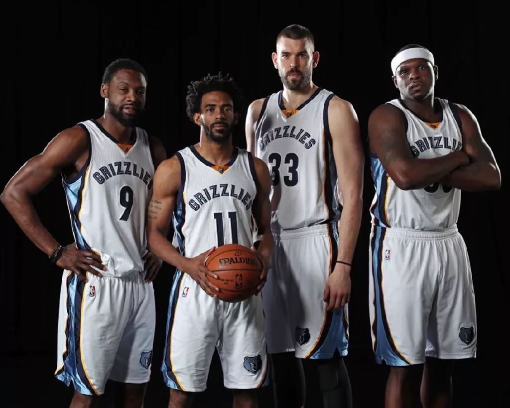 果断上提锋 果断上提锋